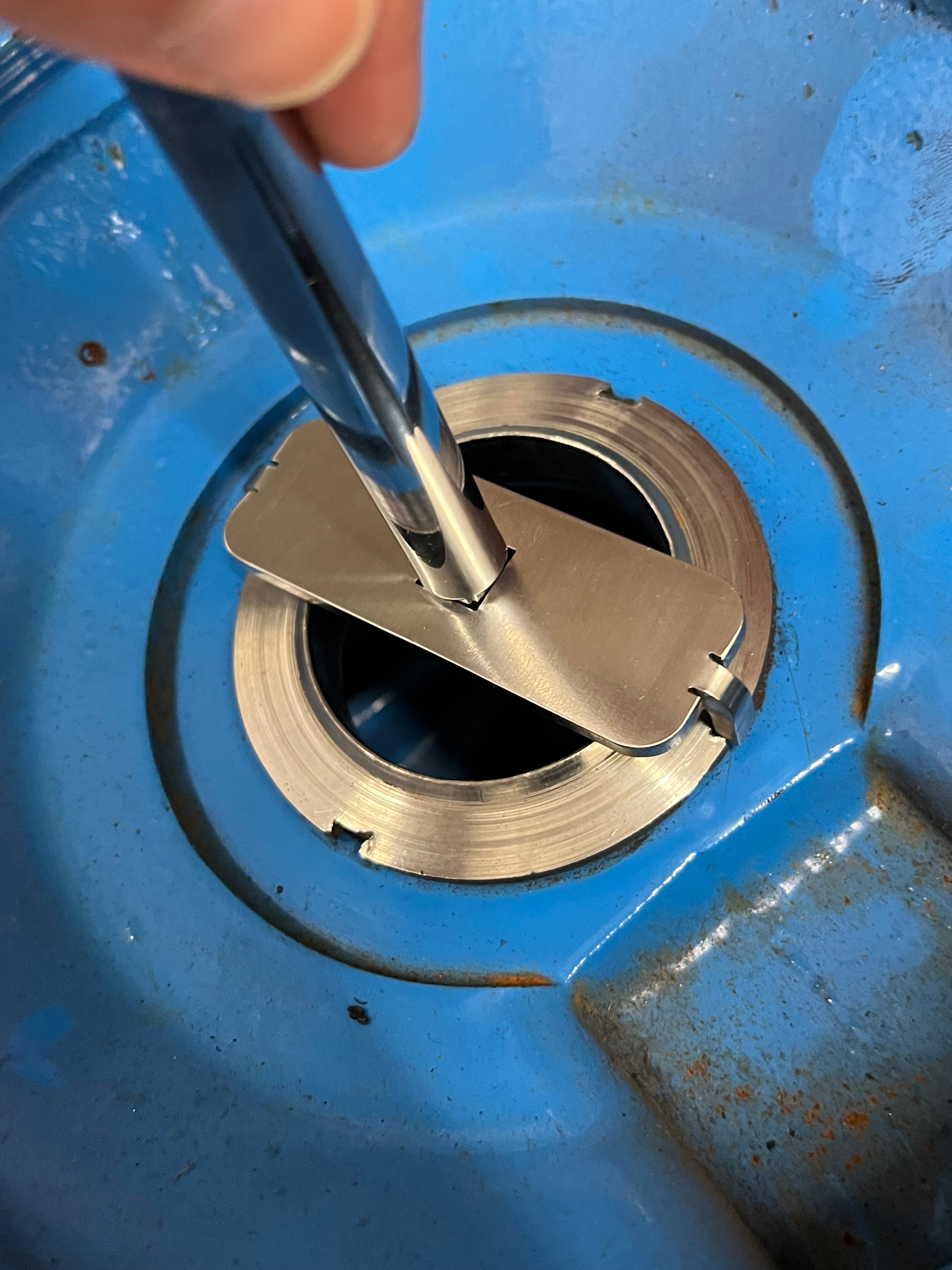 WT107. Relief Valve Wrench for 4